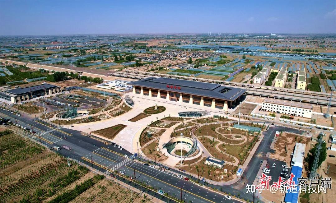 向西经武威市凉州区,金昌市永昌县,金川区,张掖山丹县,甘州区引入兰新