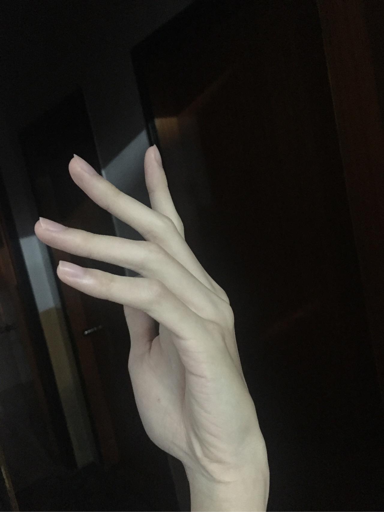 男生有一双好看的手是怎样的体验?