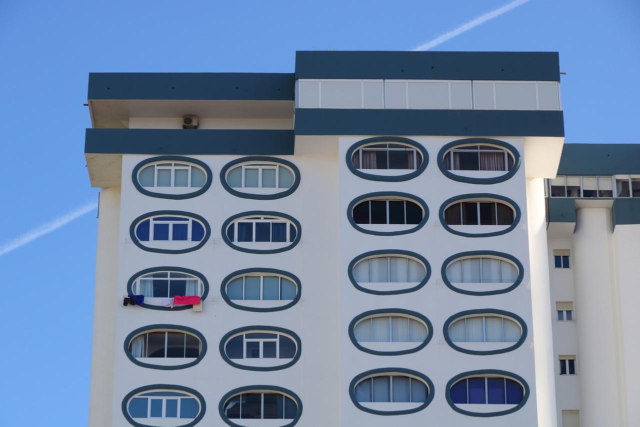 4. 高层建筑标准