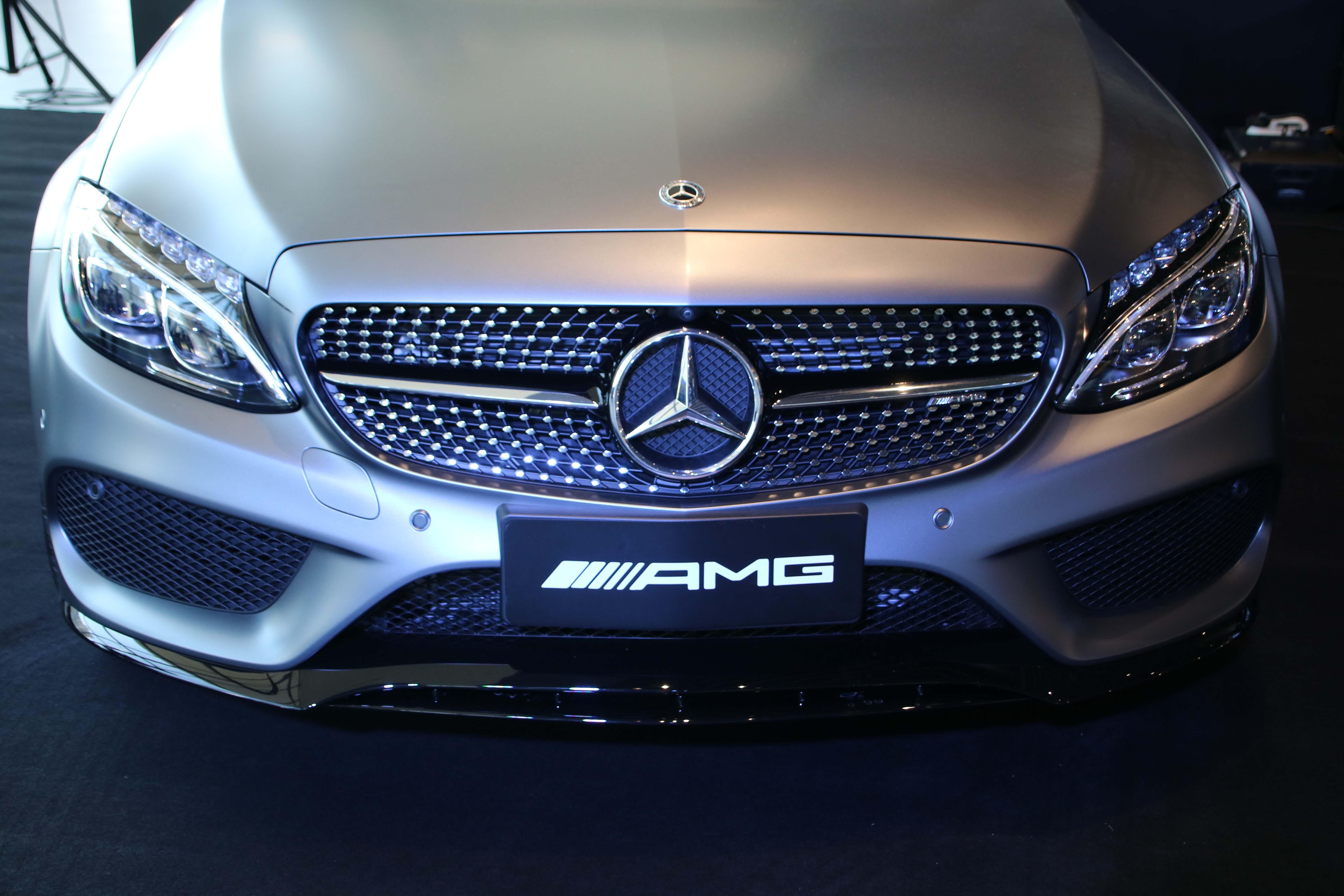 如何评价梅赛德斯奔驰全新的 43 amg 系列? - 知乎