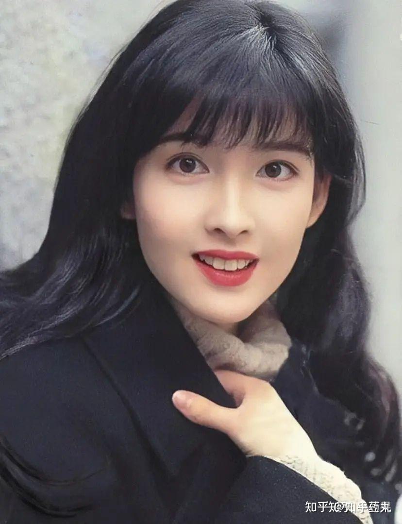 为什么网络总是去夸大那些上世纪年轻的港星的颜值? - 知乎