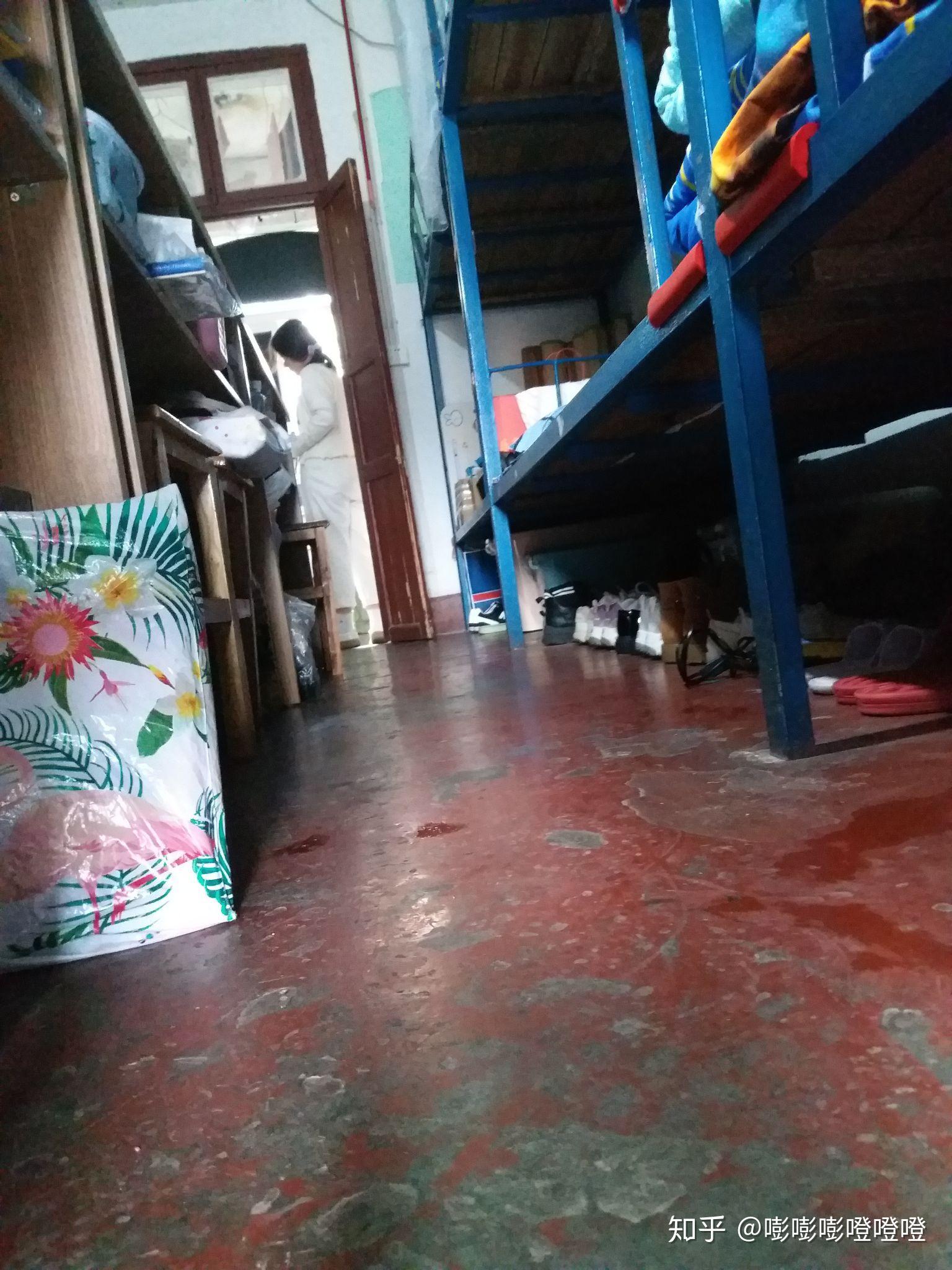 我想问下湘潭医卫职业技术的宿舍环境怎样? - 知乎