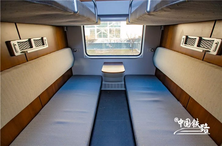 动车d727一等卧和二等卧有什么区别