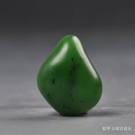 本物保証❣️天然無処理和田玉碧玉　高品質潤い満陽緑大粒碧玉ブレスレット　鑑定書付き 本物保証❣️天然無処理和田玉碧玉 高品質潤い満陽緑大粒