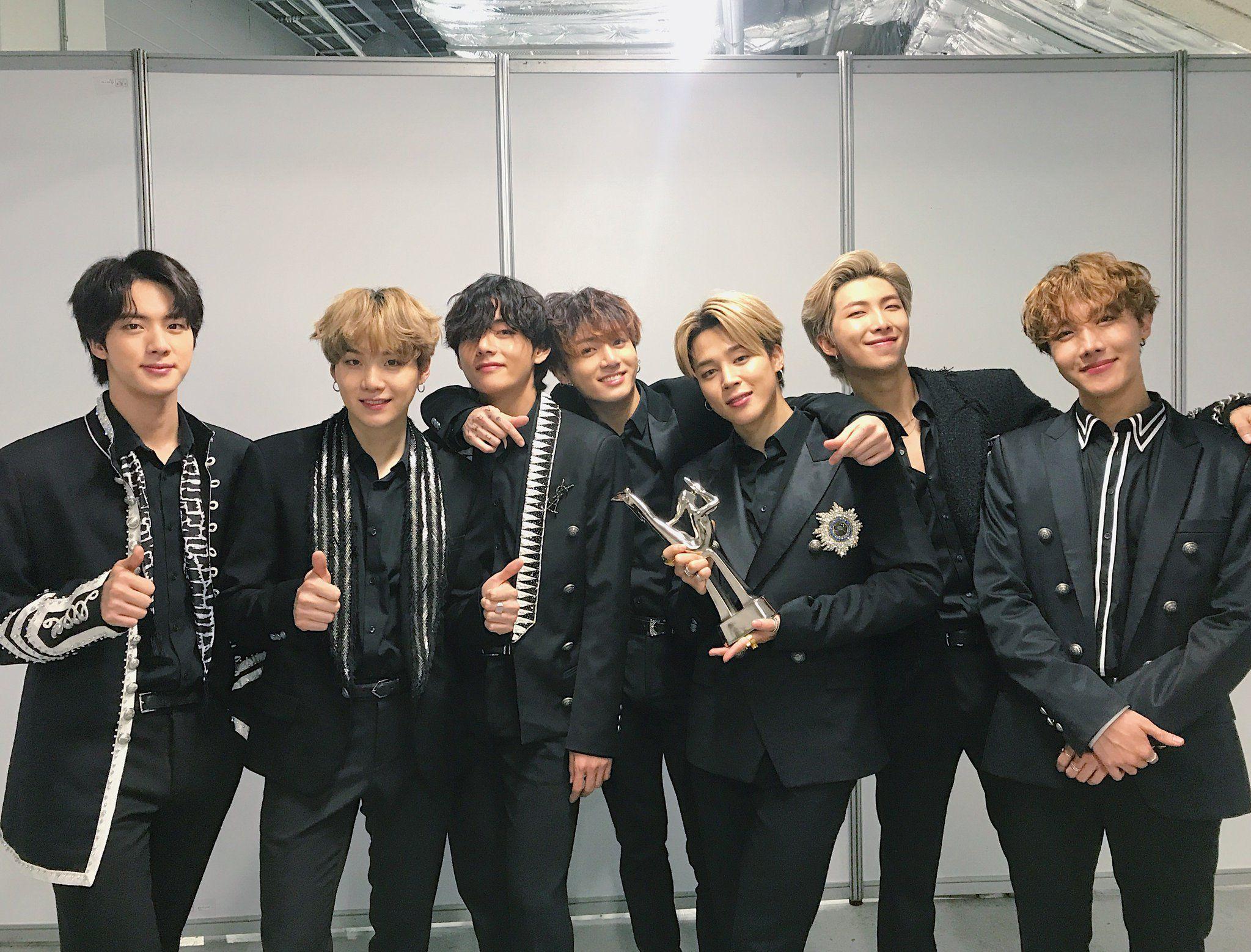 可以提供一些bts团体神仙照吗