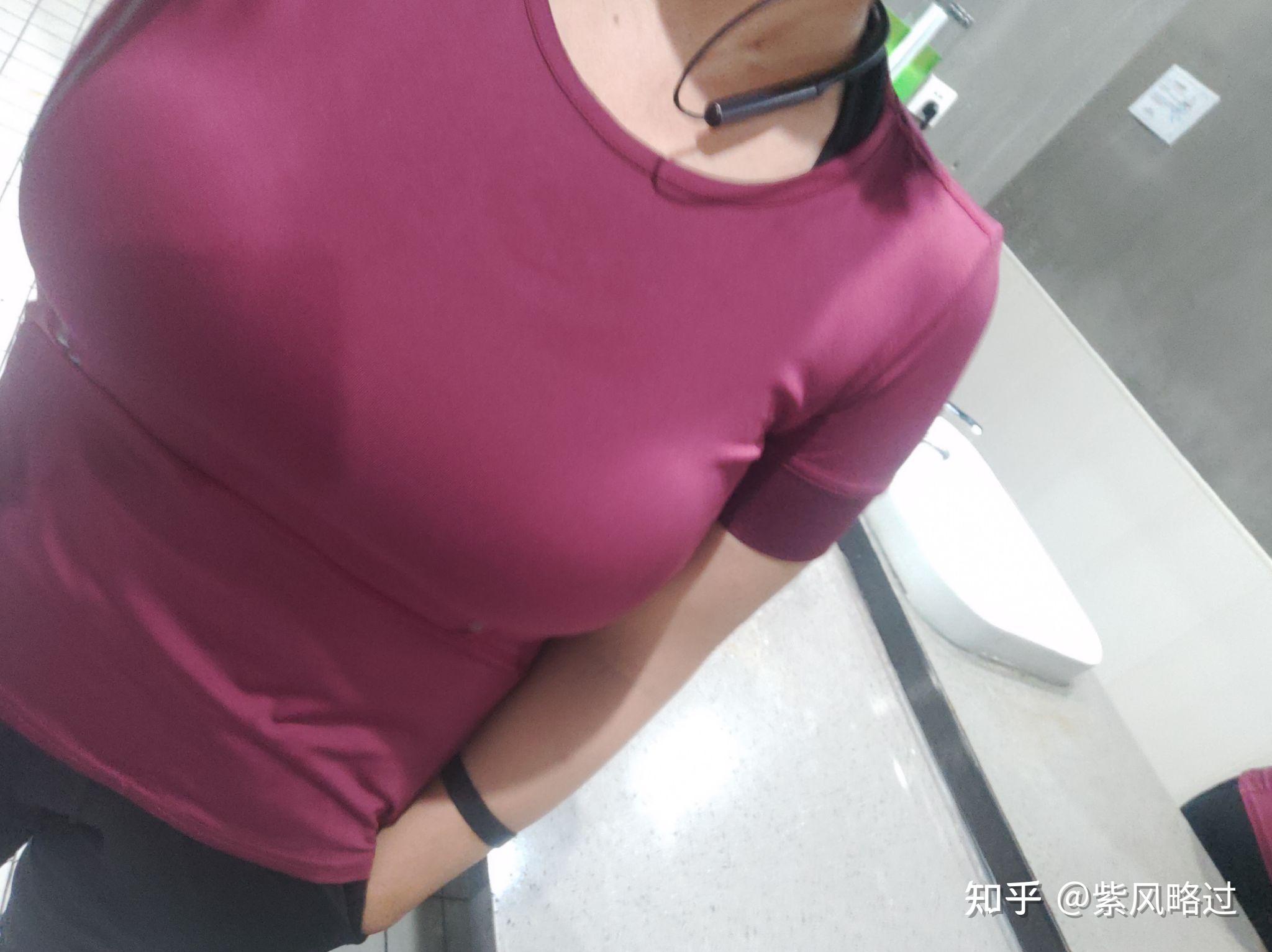 22岁胸太大怎么办