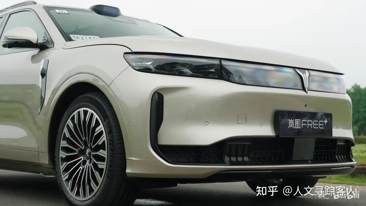 开过岚图FREE+ 我真的很想哭… - 知乎