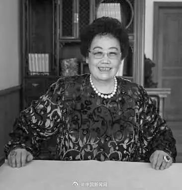 中国前女首富、唐僧饰演者迟重瑞的妻子陈丽华逝世，如何评价她的一生？她有哪些故事令你印象深刻？