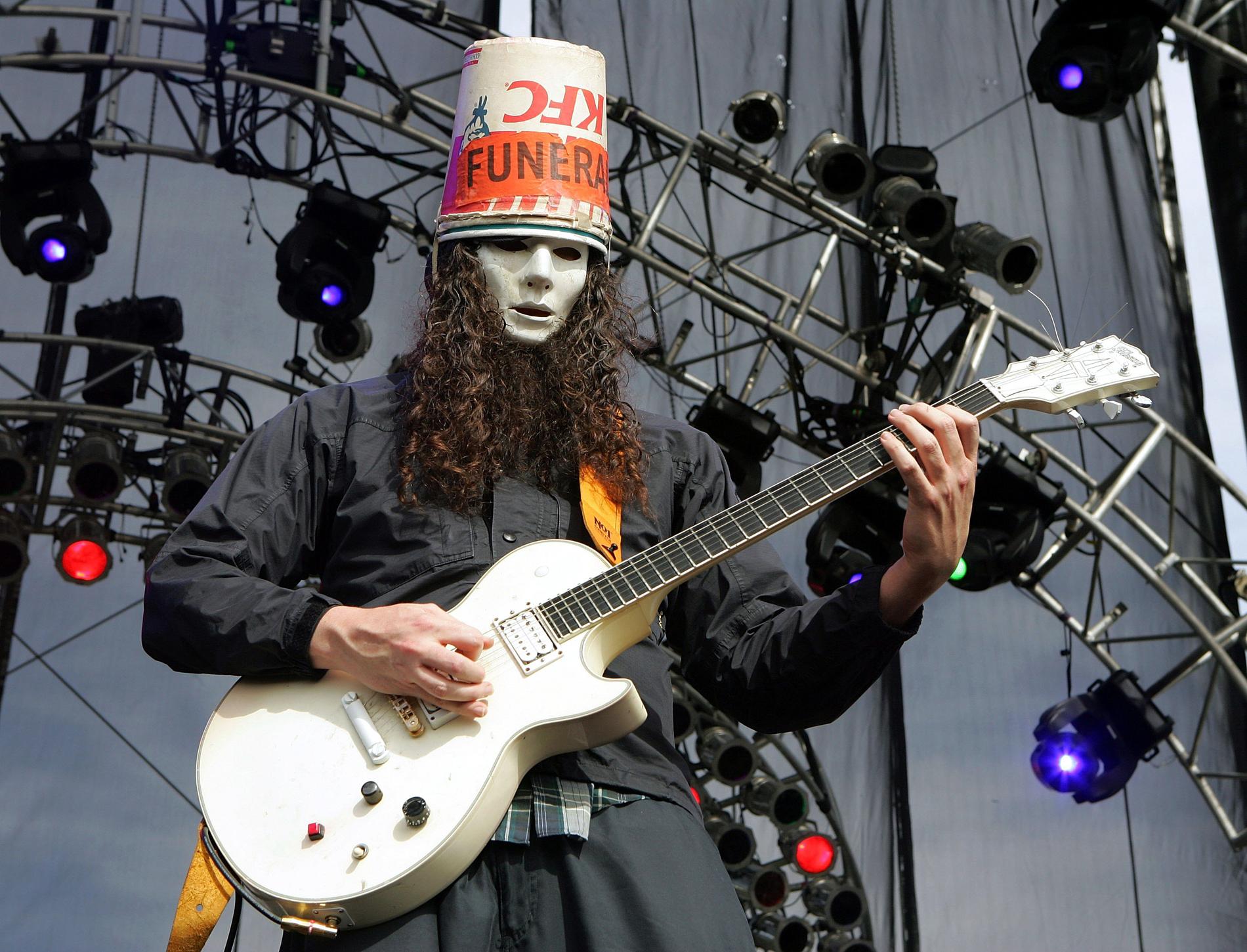 炸鸡的灵魂都在全家桶里——Buckethead - 知乎