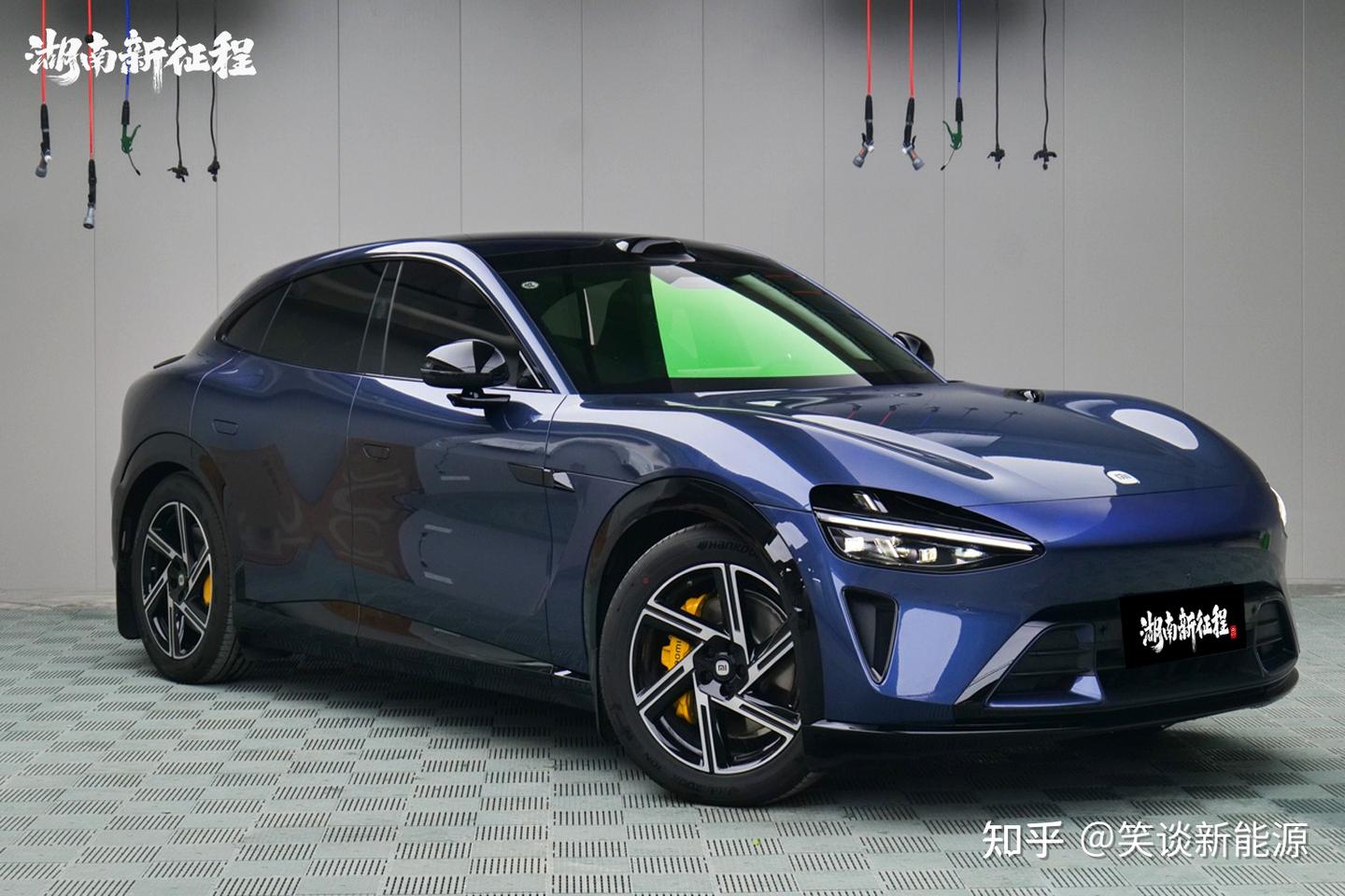 小米YU7在长沙贴膜,大尺寸车身怎么贴?施工细节做到什么程度才算专业?