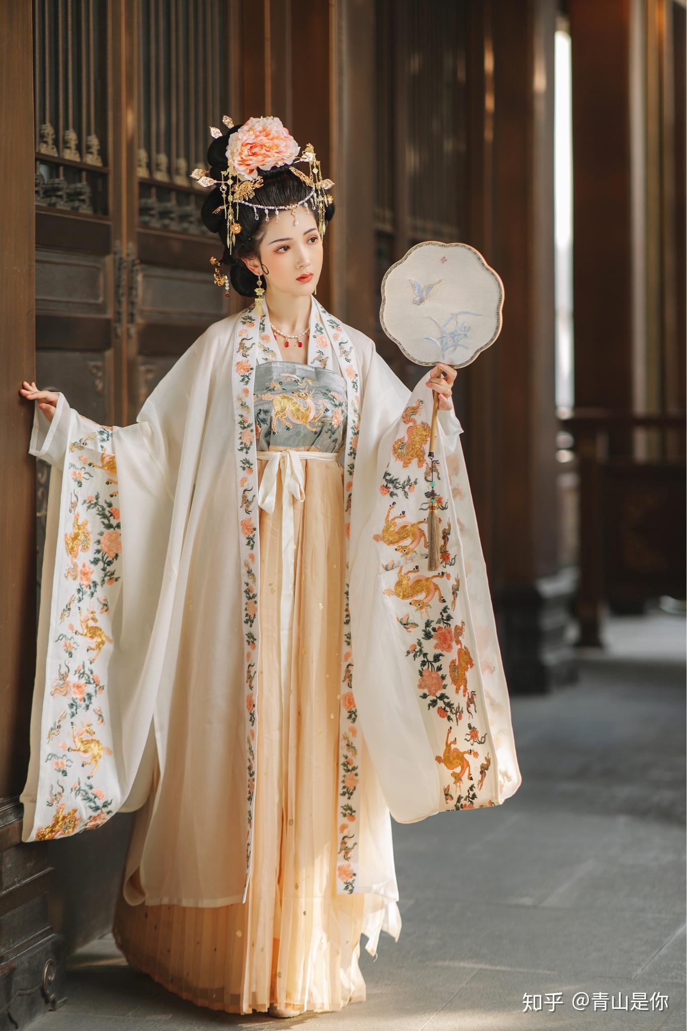 最贵的汉服有多贵? - 知乎