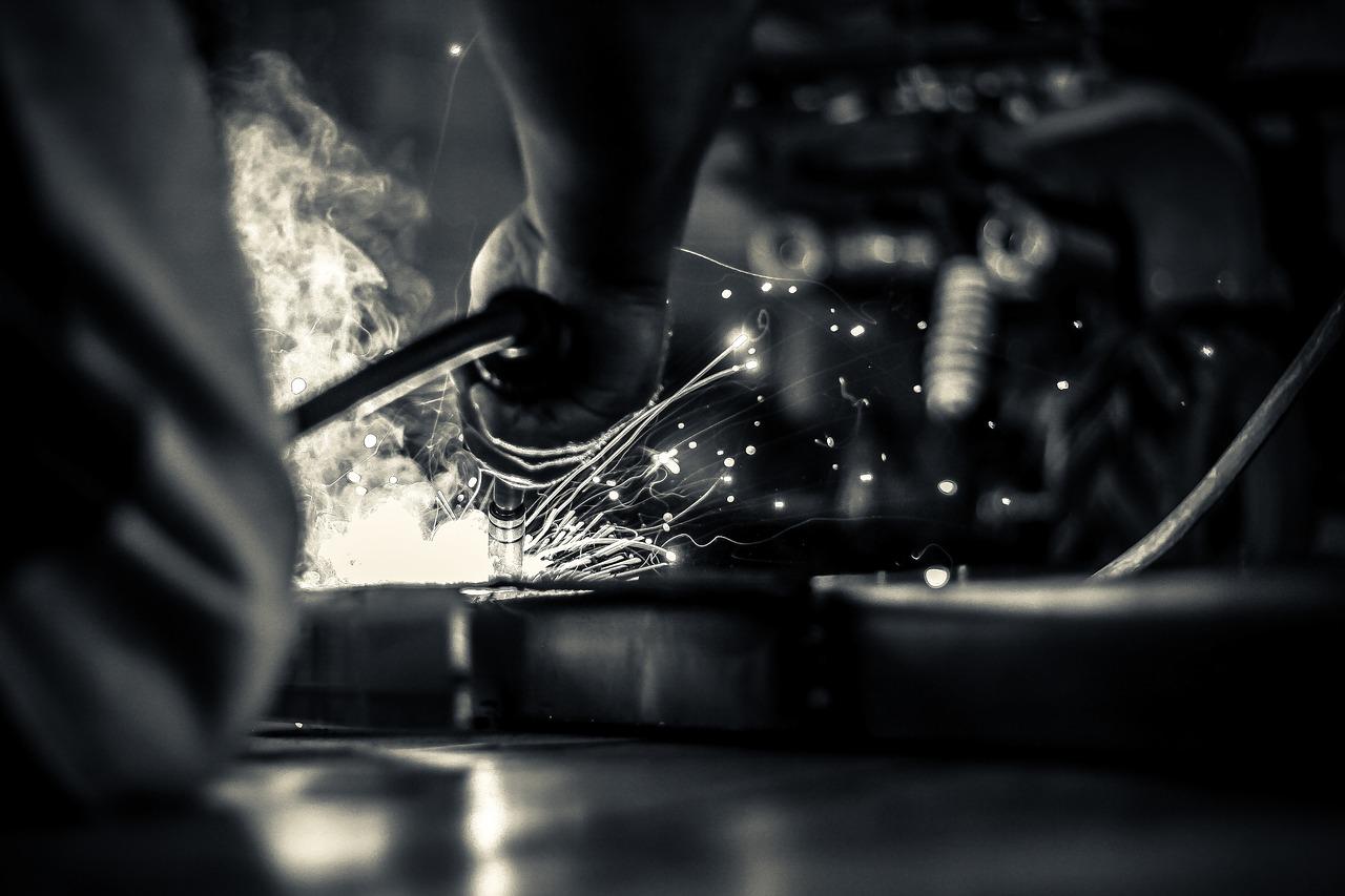 2. 提升薪资水平