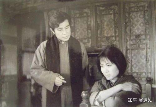 《伤逝》:鲁迅先生的恋爱观 - 知乎