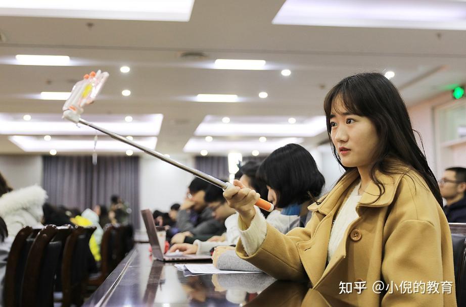 为啥不嫁黄世仁?大学生看《白毛女》质问教授,40名女生观点一致 - 知乎