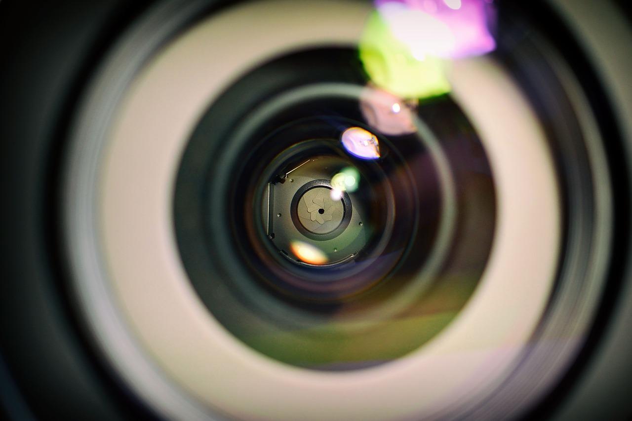 4. 渐进多焦点镜片