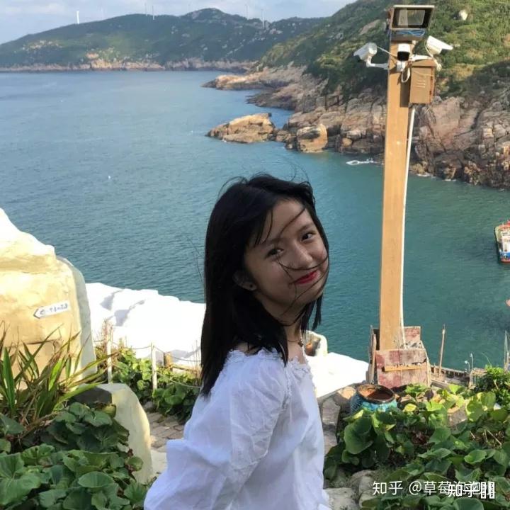 快手抖音网红陆拾壹刘佳慧算神颜吗