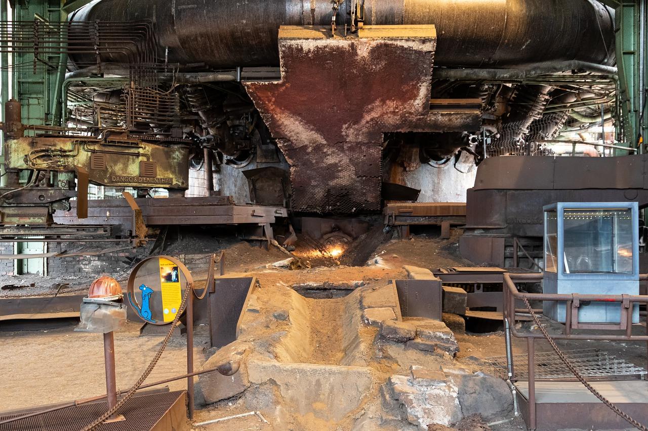 2. 武钢产业布局