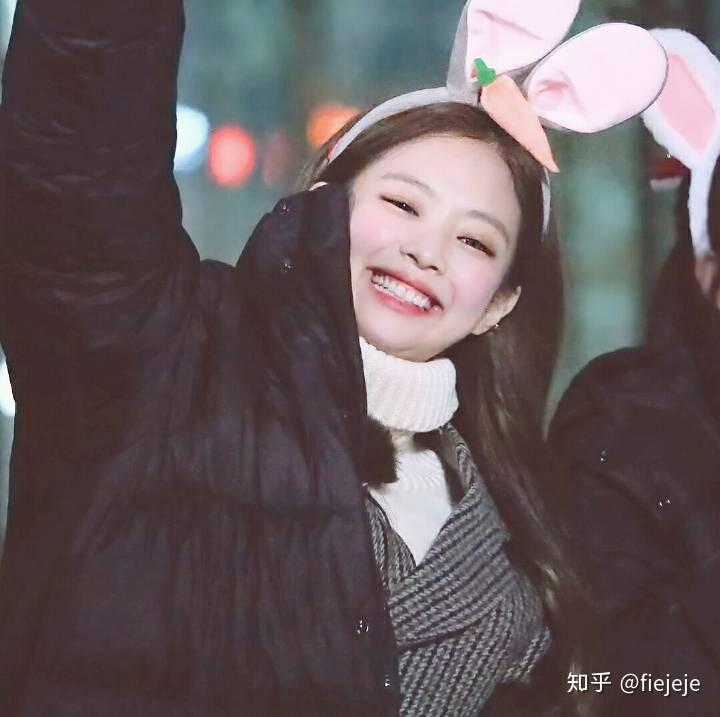 如何评价blackpink的jennie在美秋里的表现