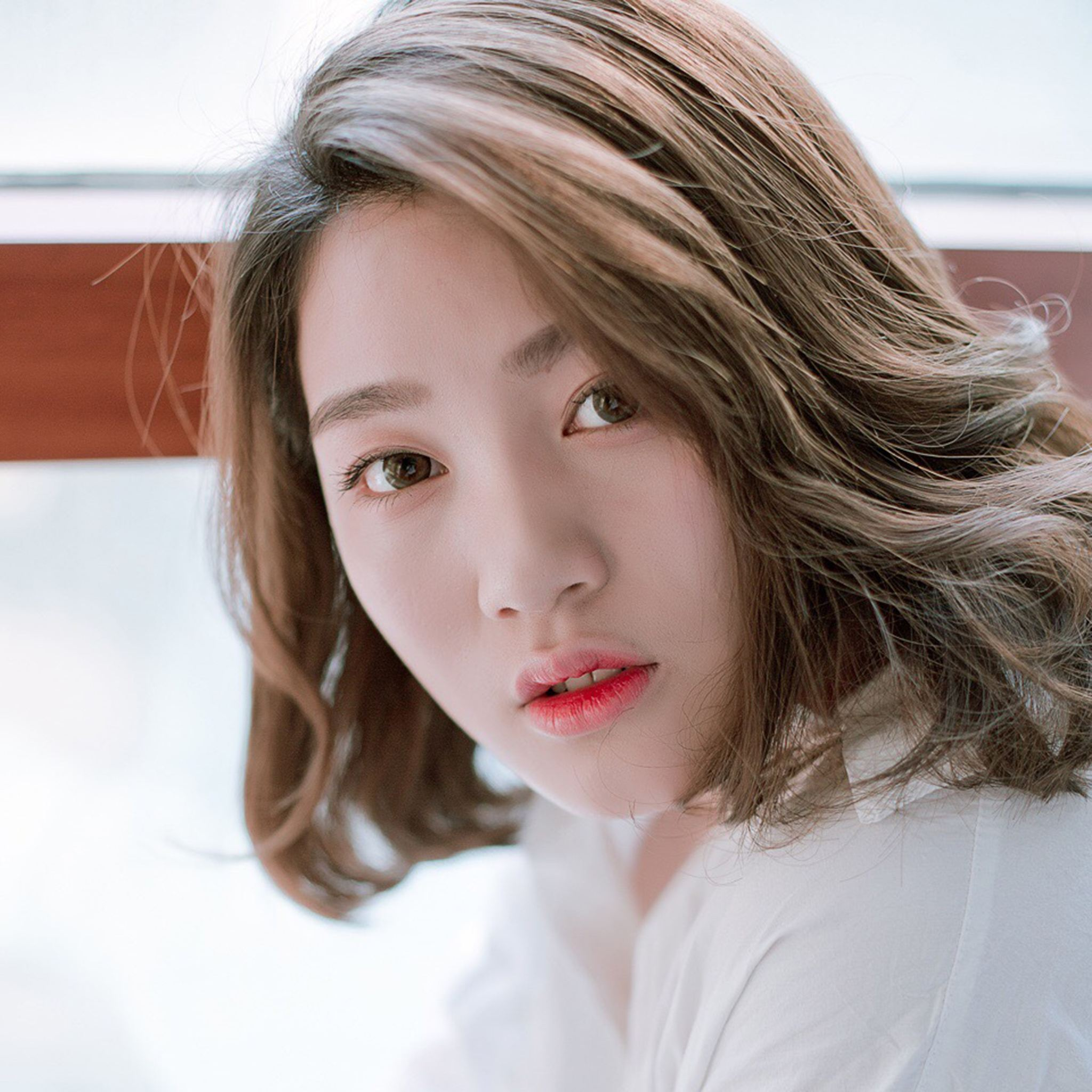 求无刘海短发卷发推荐