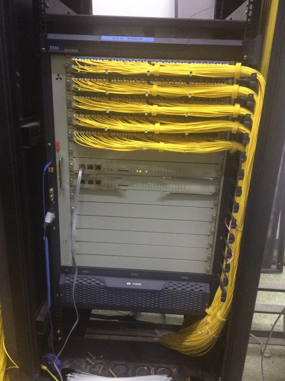 大机房机柜走线和整理有没有一般人不知道的辅助工具组件和技巧