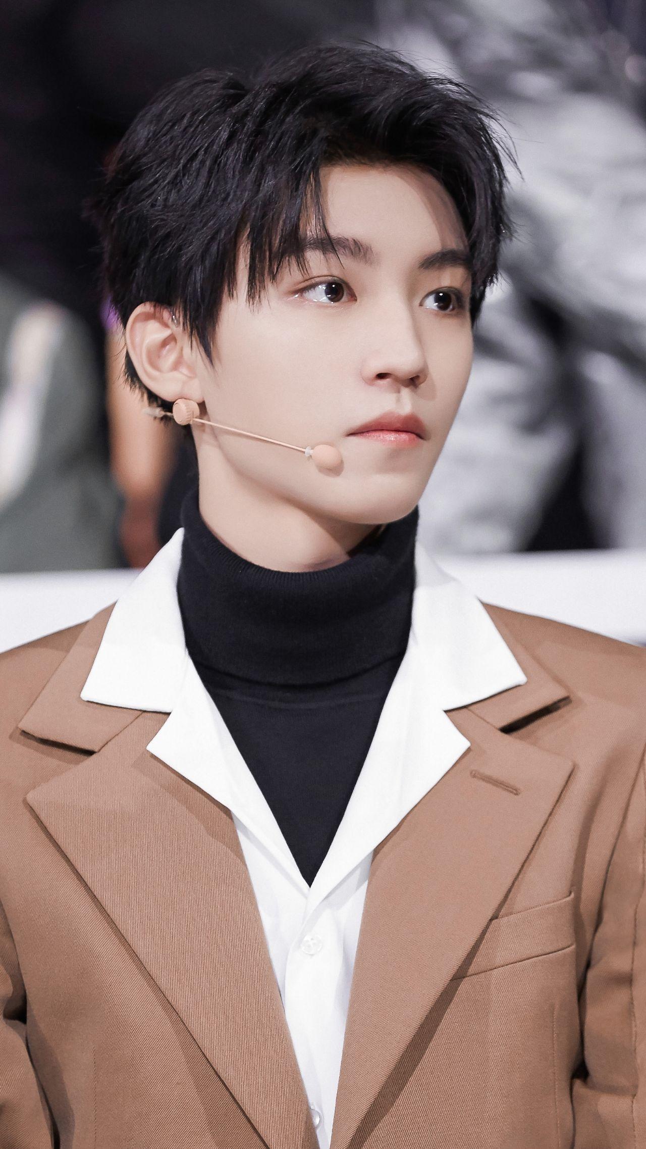 有无王俊凯高清无水印图? - 知乎