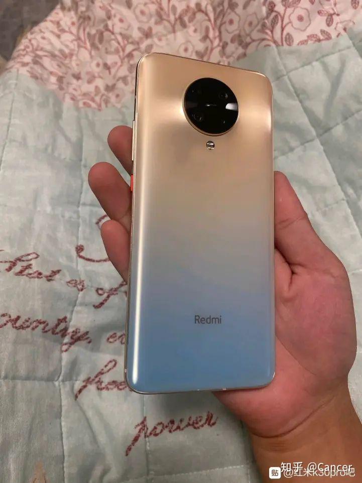 红米k30pro水色天光后盖是磨砂玻璃吗