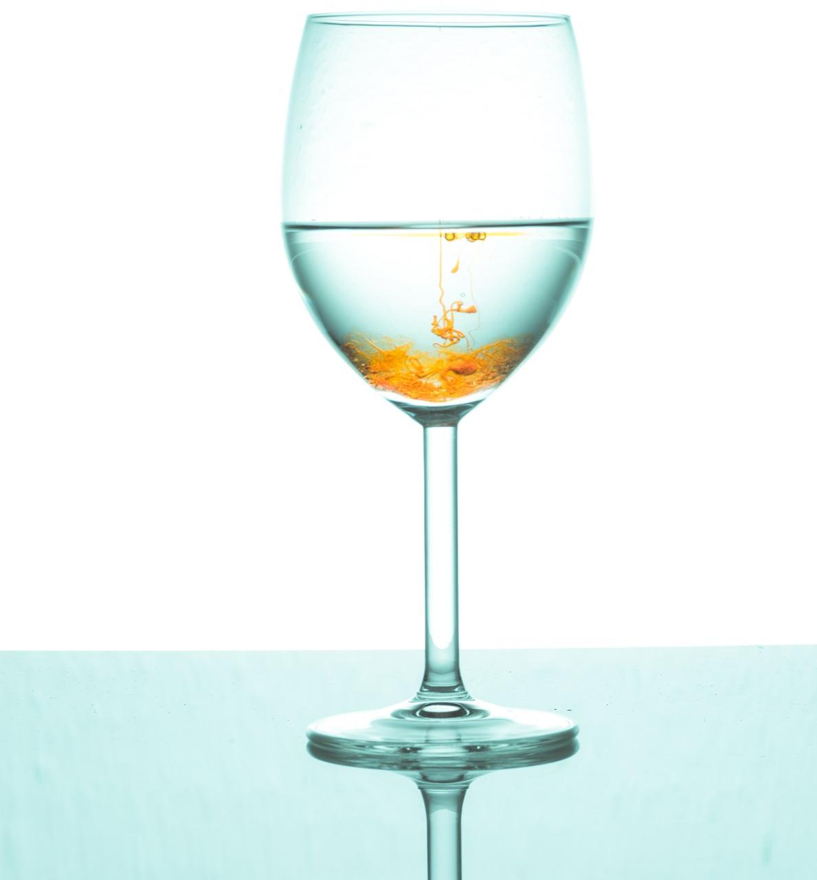 5. 亚克力零售价目