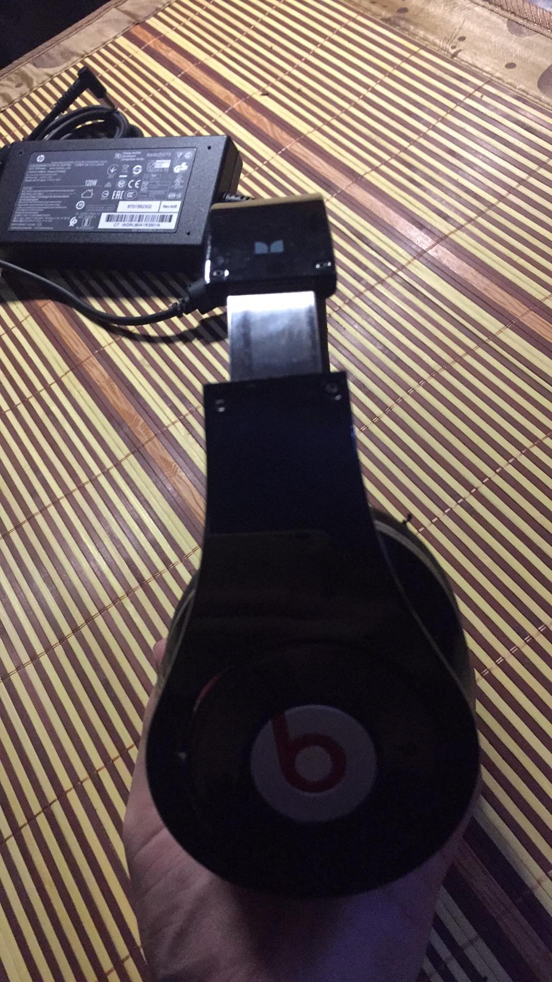 monsterbeatsdrdre耳机音量最大其他人都听得见真的假的