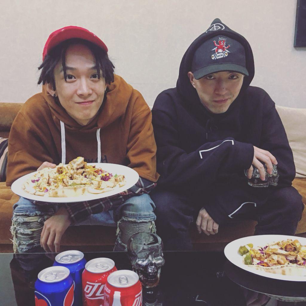 为什么嘻哈潮牌模特都是一副怨天怨地怨社会的表情