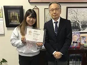 请输入图片描述