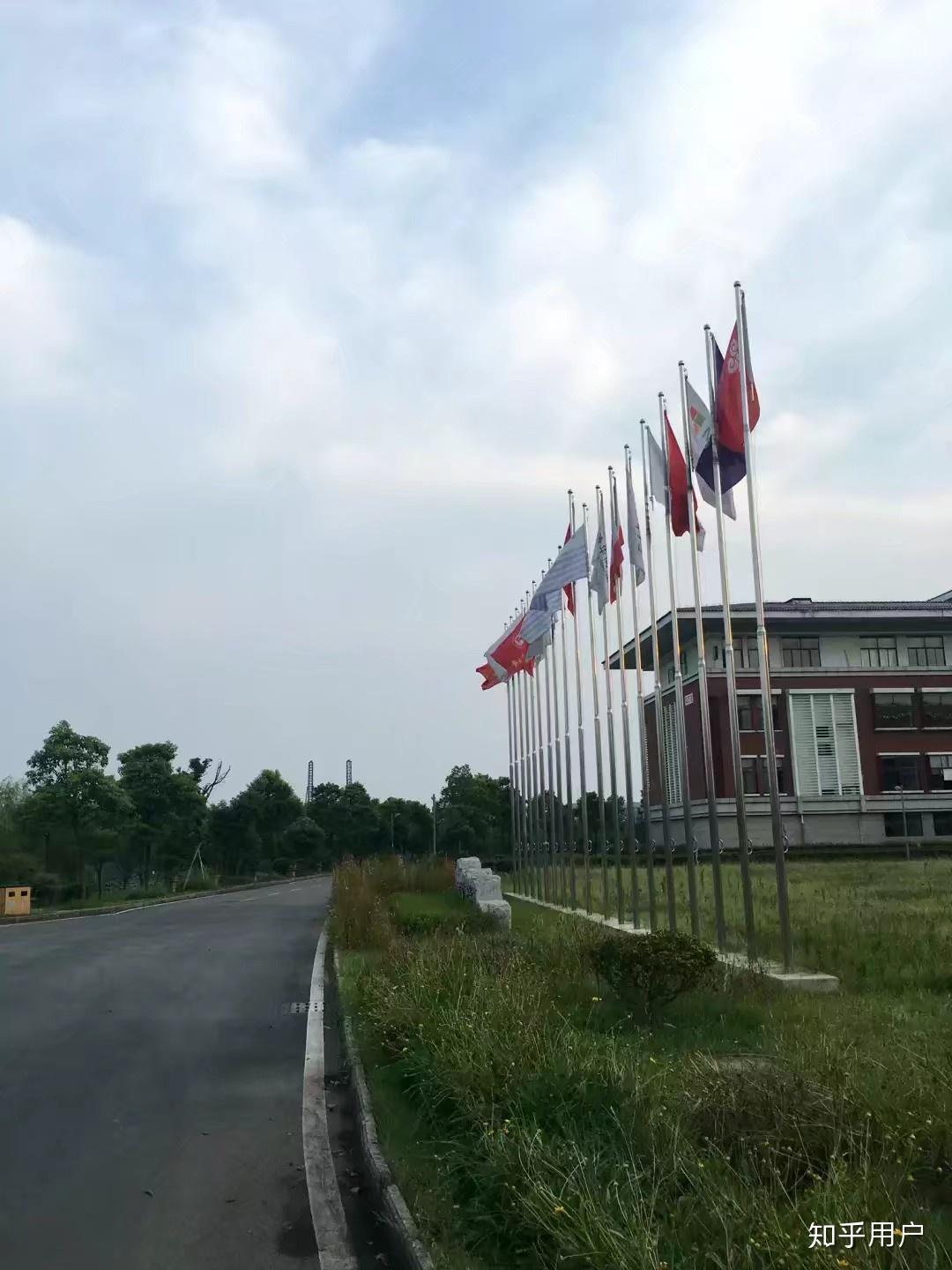 江西科技师范大学泰豪校区