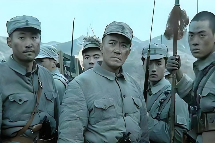 《亮剑》中有什么不符合逻辑的片段呢？