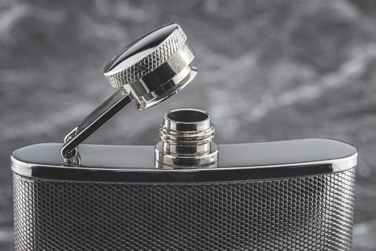 2. 话筒头焊接方法