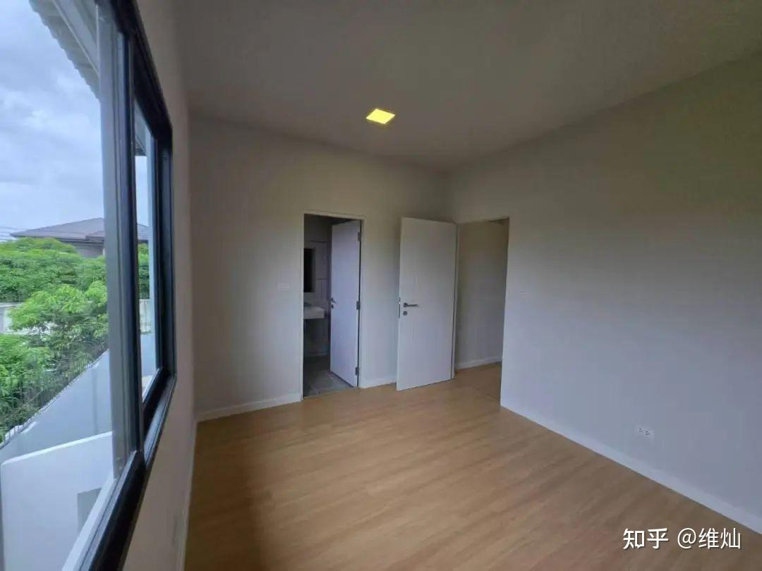 88万买曼谷高品质别墅，99㎡两房三卫，临近Mega Bangna大商场，周边知名国际学校环绕，Siri Place巴黎小镇- 知乎