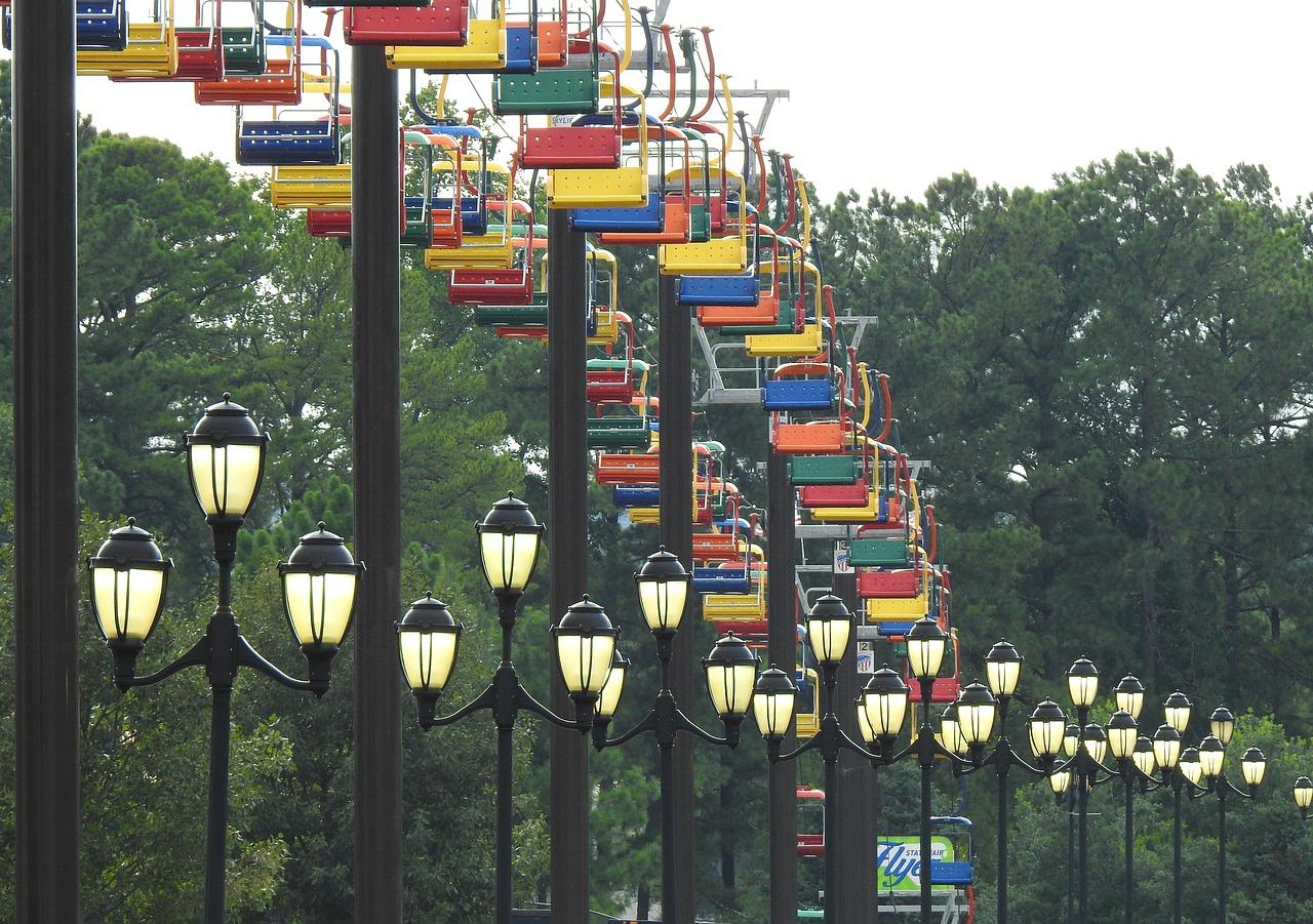 4. 路灯单价查询