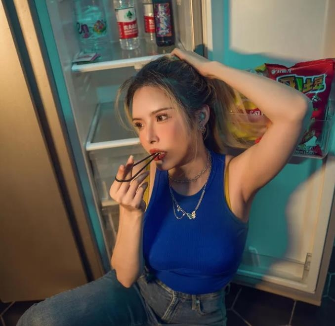 秋和柯基最新图集图片，秋和柯基为啥不更新了-美学艺术库