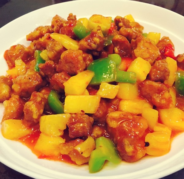 广东传统名菜 菠萝咕噜肉做法