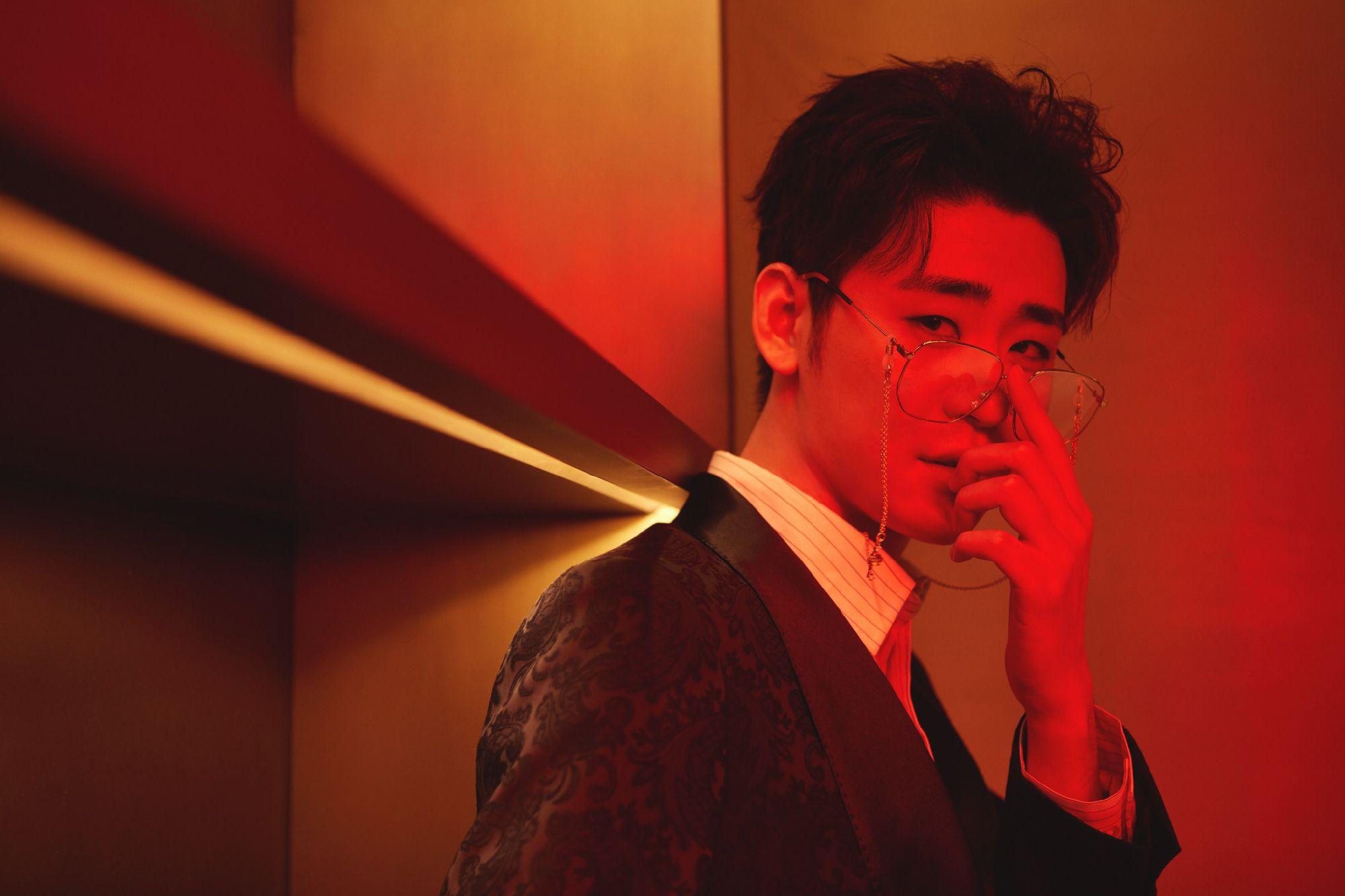 张云雷的时髦青年造型怎么样? - 知乎