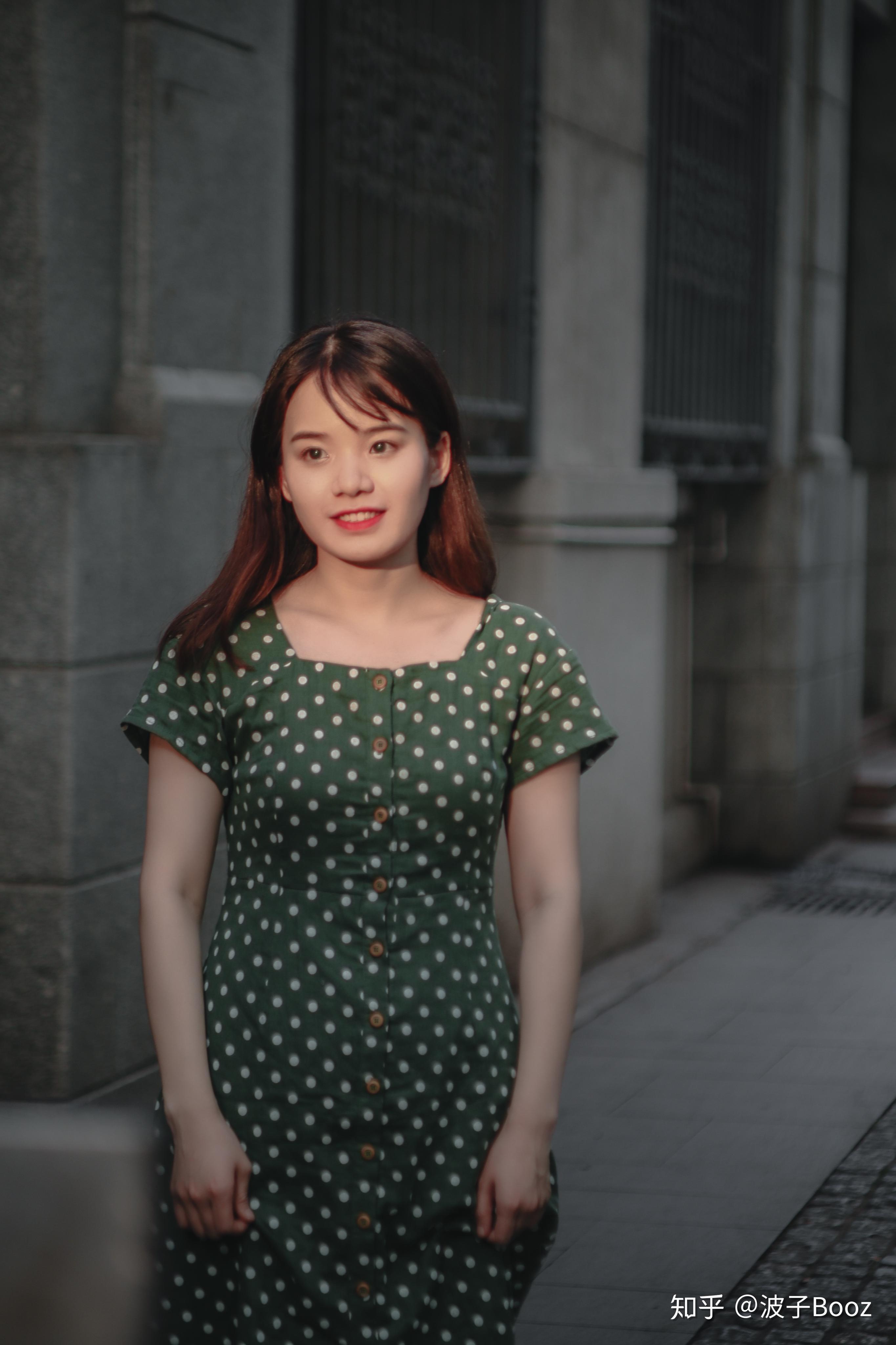 想买一个相机拍人像和vlog人像想的是能出大片最好不知道佳能80d能不