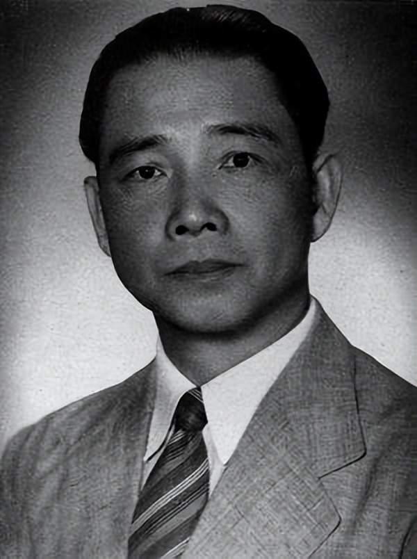 蒋介石本是国民党小字辈,怎么篡夺大权的?都是敌人送他上去的- 知乎 蒋介石本是国民党小字辈,怎么篡夺大权的?都是敌人送他上去的- 知乎