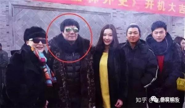 王晶老爸王天林有多厉害?网友:八位徒弟全都是香港影坛知名导演 - 知乎