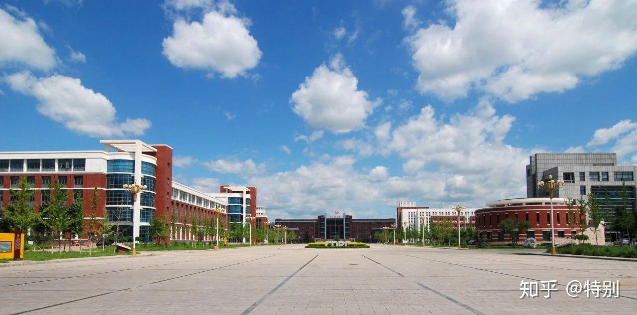 承德石油高等专科学校的校园环境如何