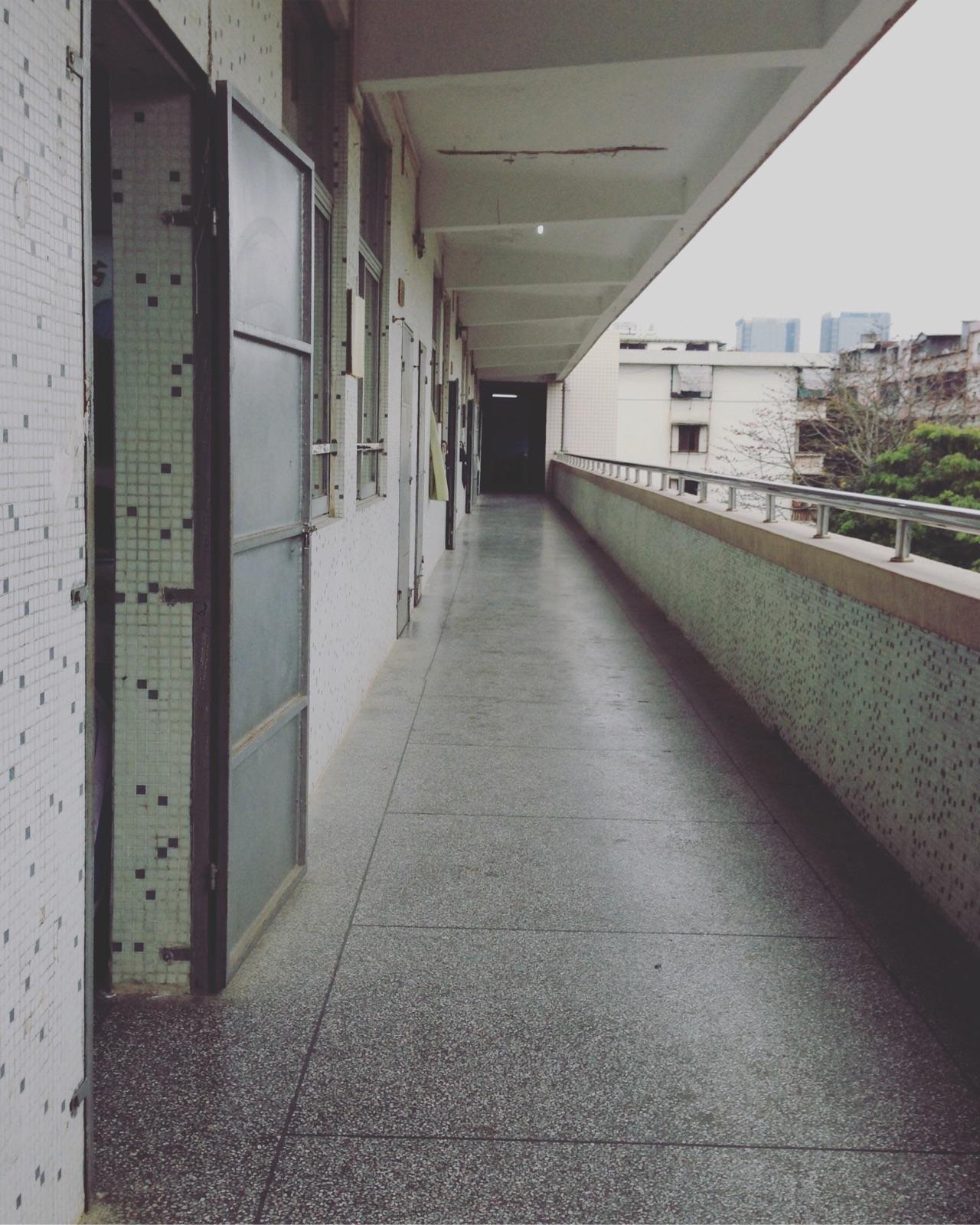 在汕头市飞厦中学就读是一种什么样的体验?