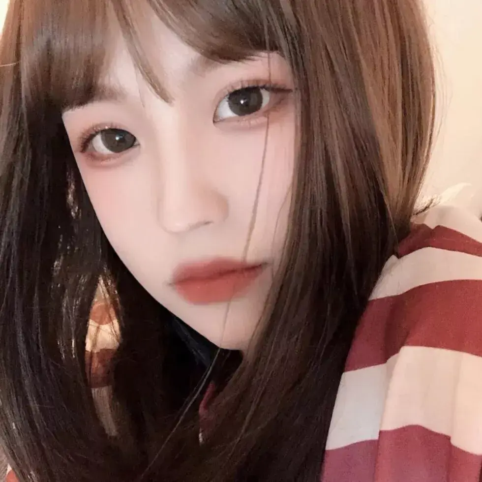 有哪些好看的适合女生的微信头像? - 知乎