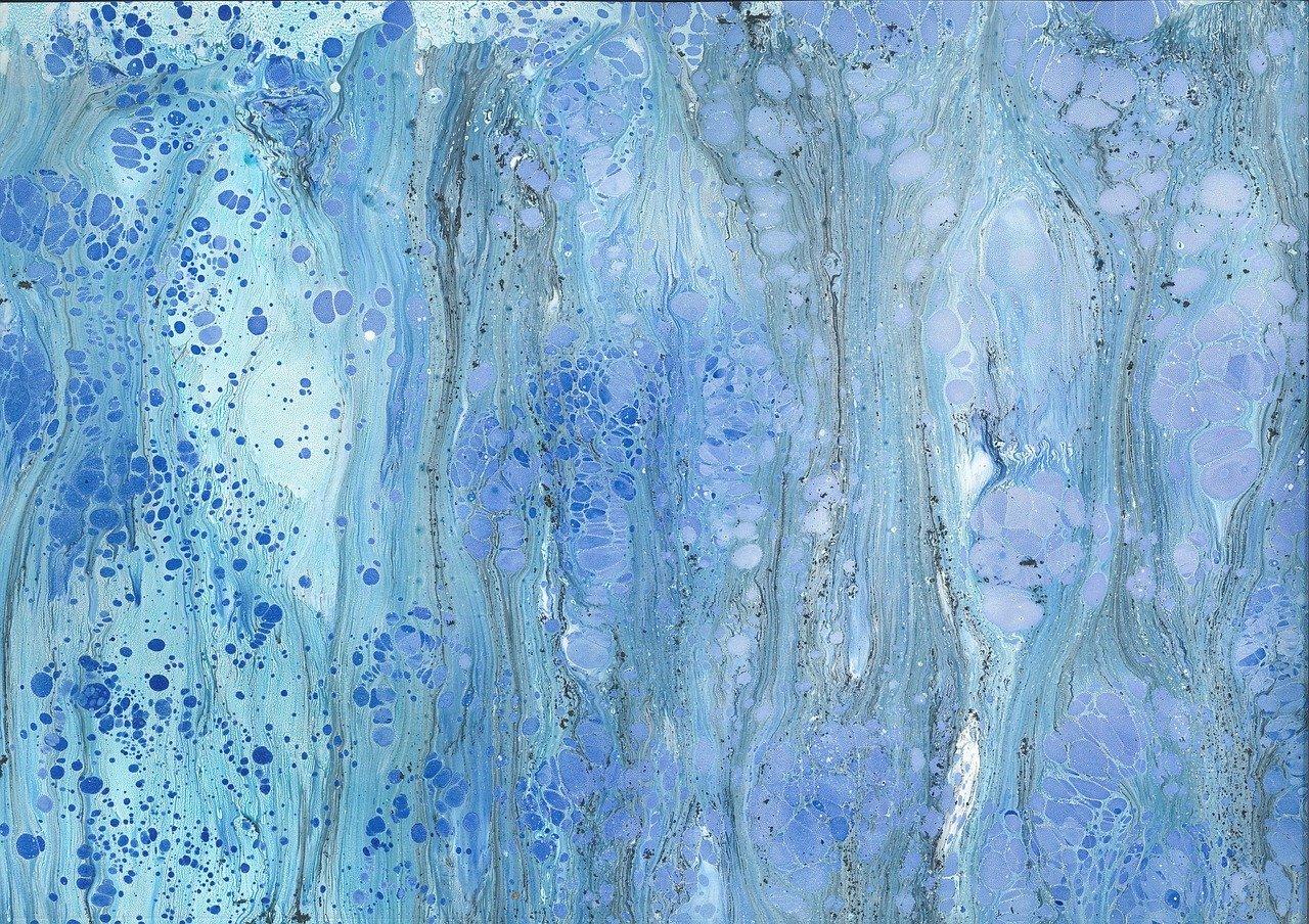 斑驳的墙壁是什么意思