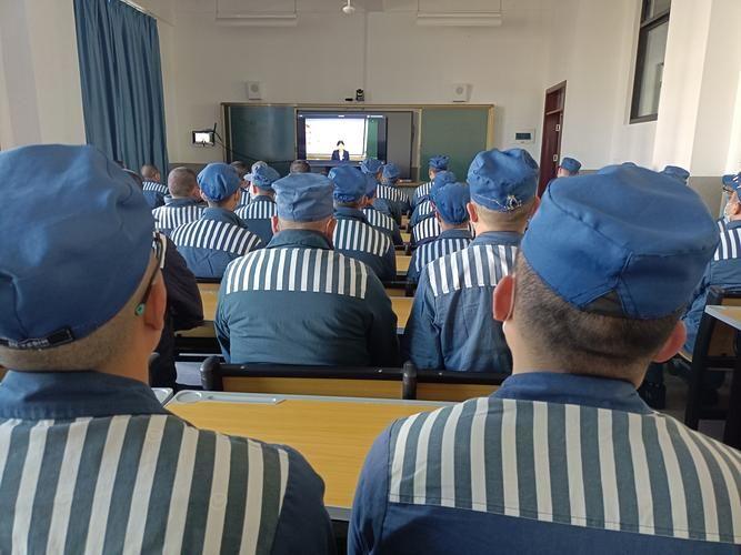 在监狱里,服刑人员最难熬的是什么?