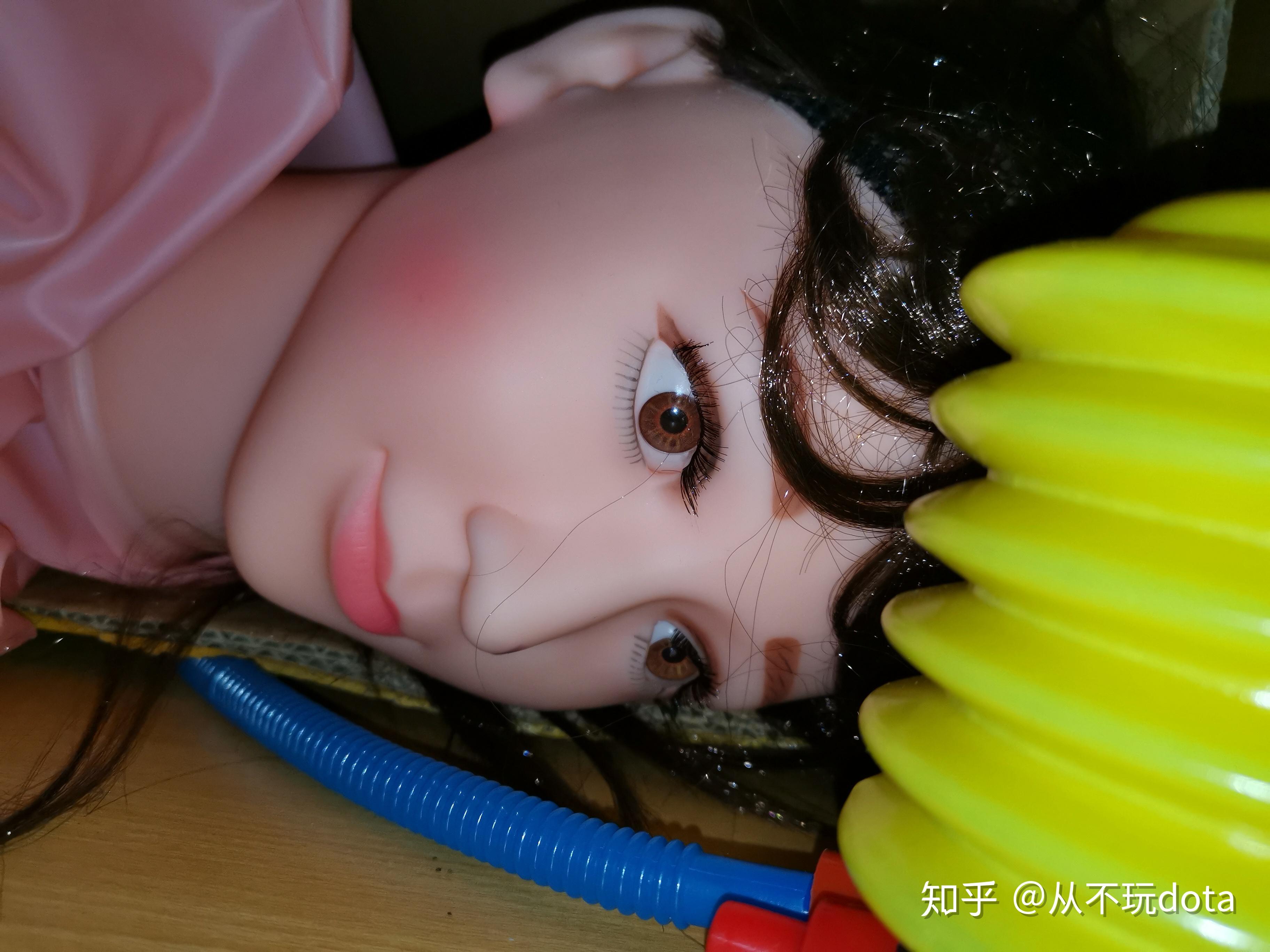 室友的哪些不该看的东西被你看到了? - 知乎