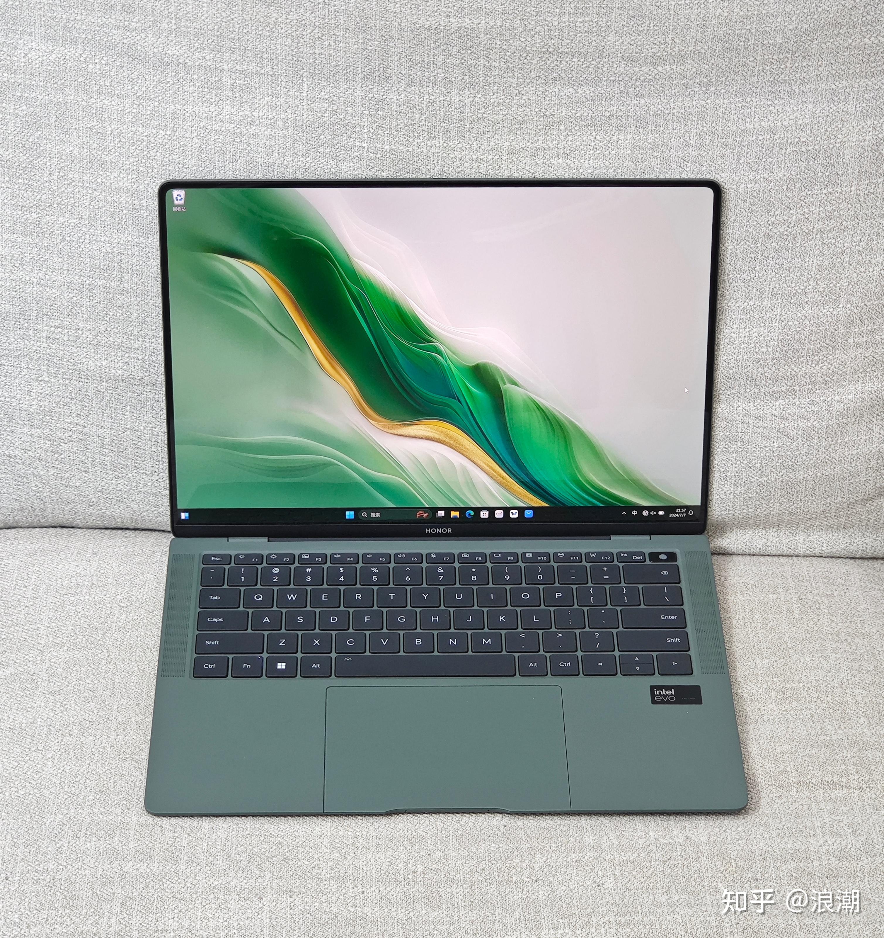 轻薄本排行榜前十名推荐_2026笔记本电脑选购指南排名前十推荐_笔记本电脑可以升级吗