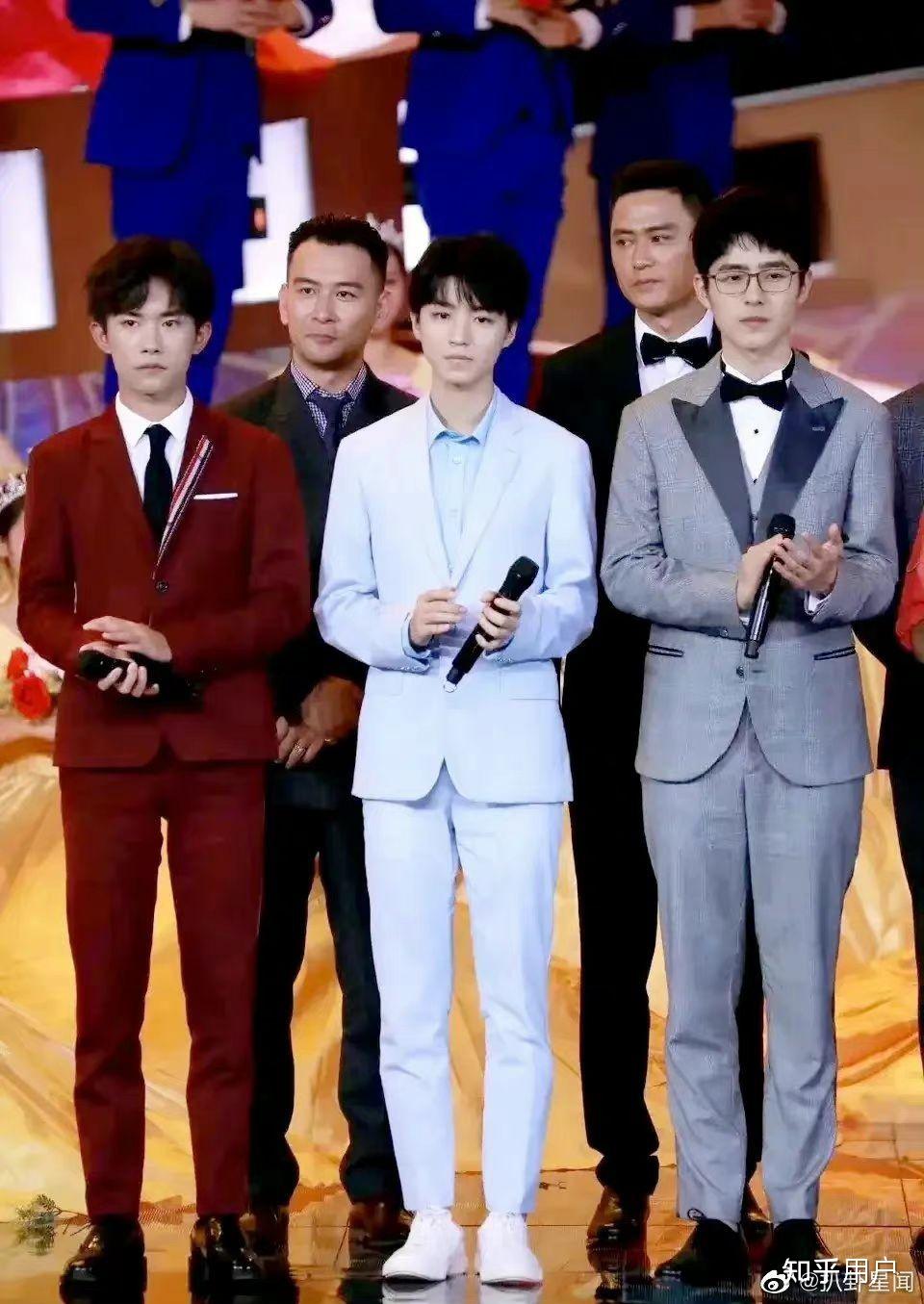 关注问题 67 写回答 登录/注册 身高 tfboys 王俊凯 王俊凯真实