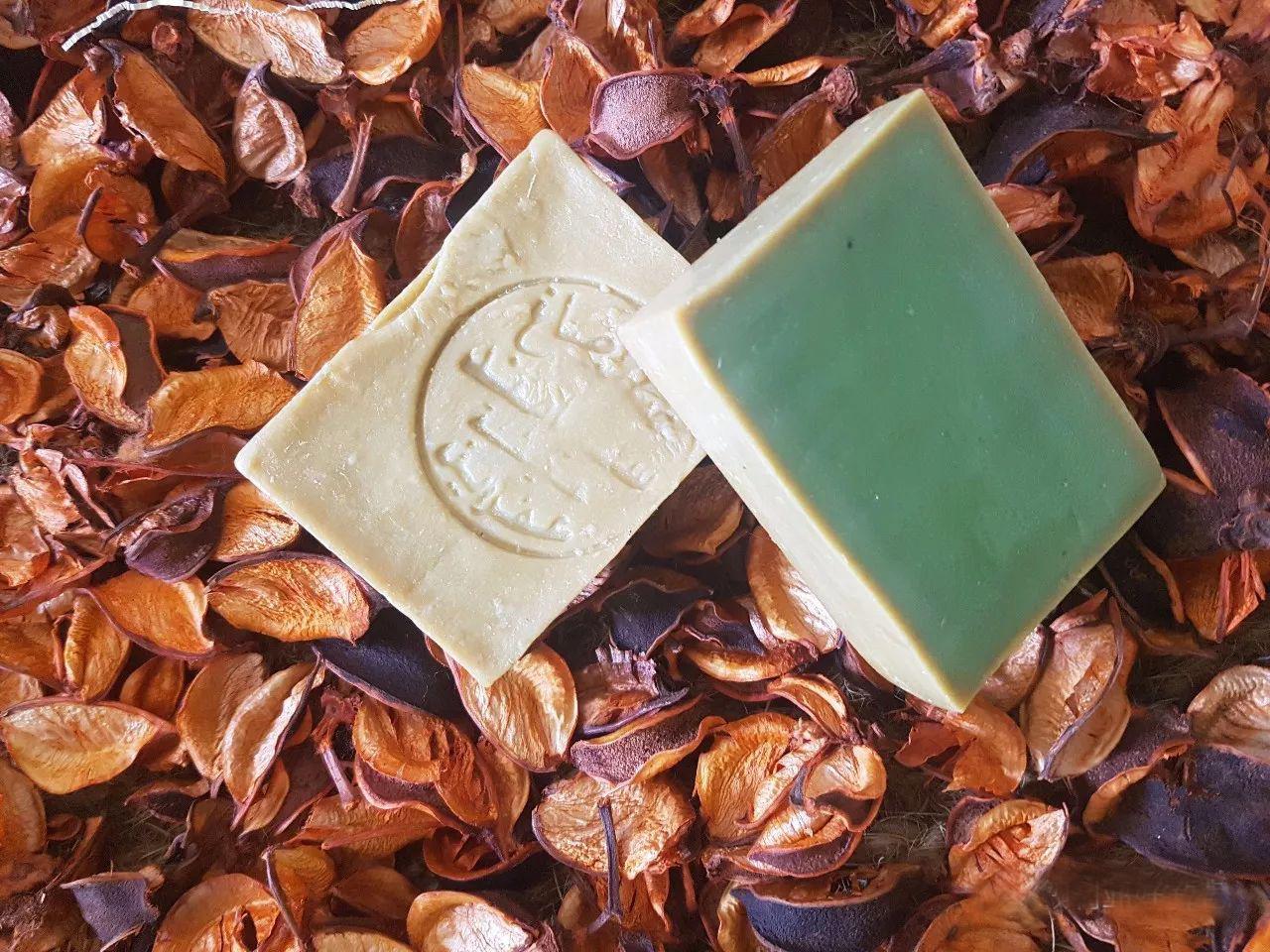 最近迷上叙利亚古皂看商家说叙利亚古皂必须熟化一年才能上市这是真的